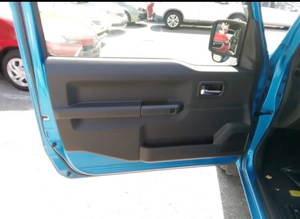 Suzuki Jimny 2019 - Image 5