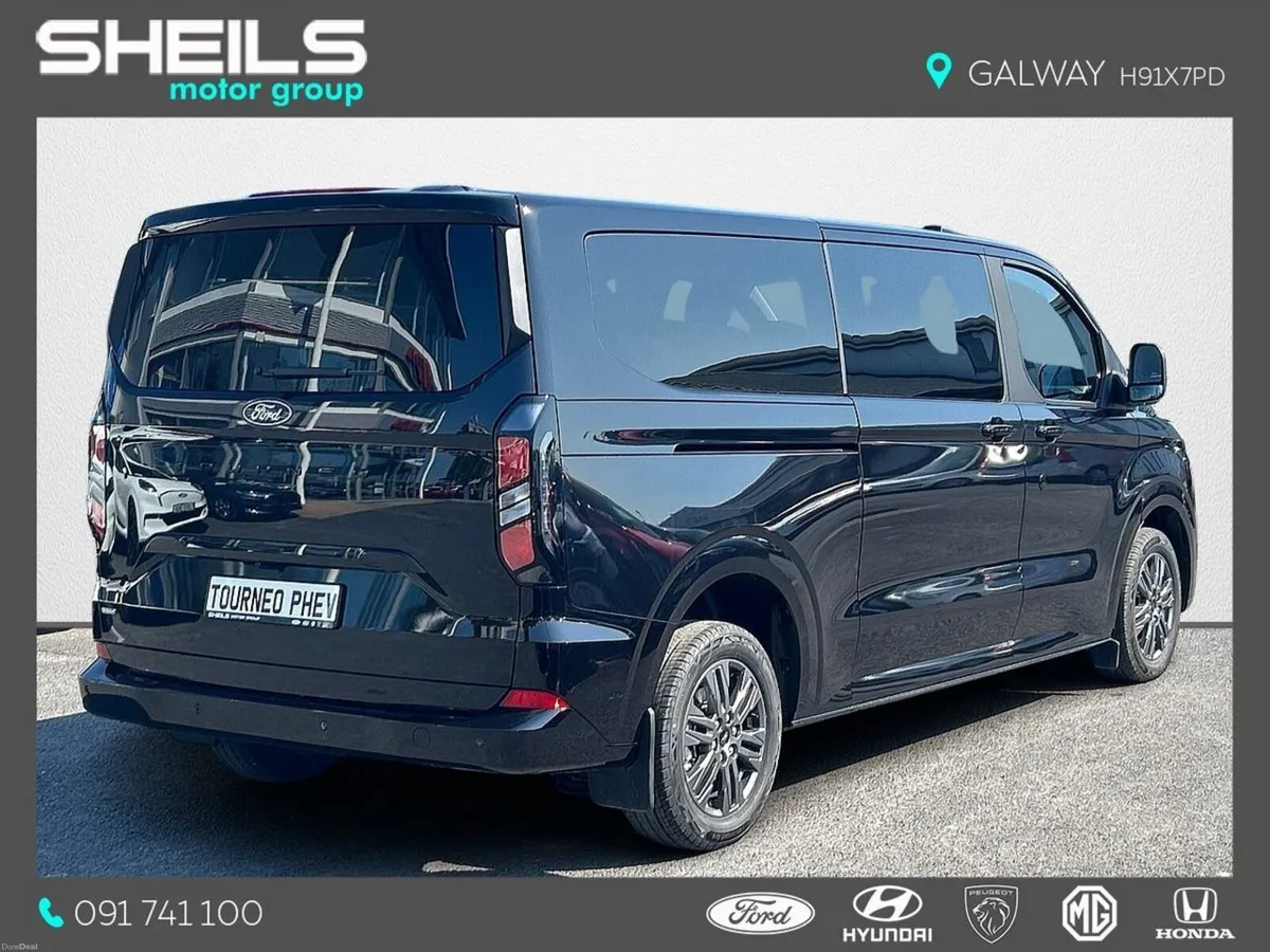 Ford Tourneo Custom TOURNEO PHEV AUTO - ALLOYS & L - Image 2