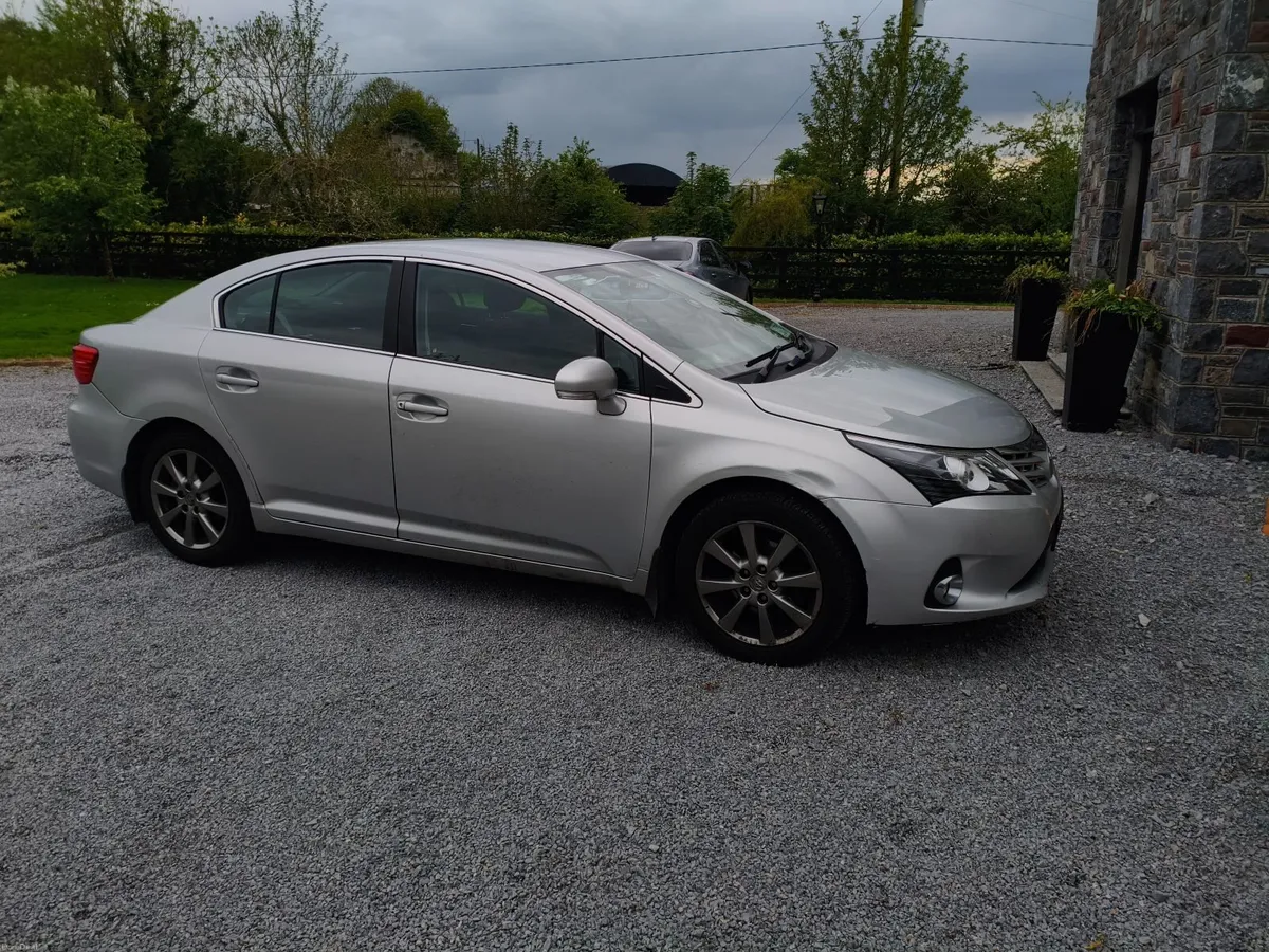 Toyota Avensis 2014 - Image 4