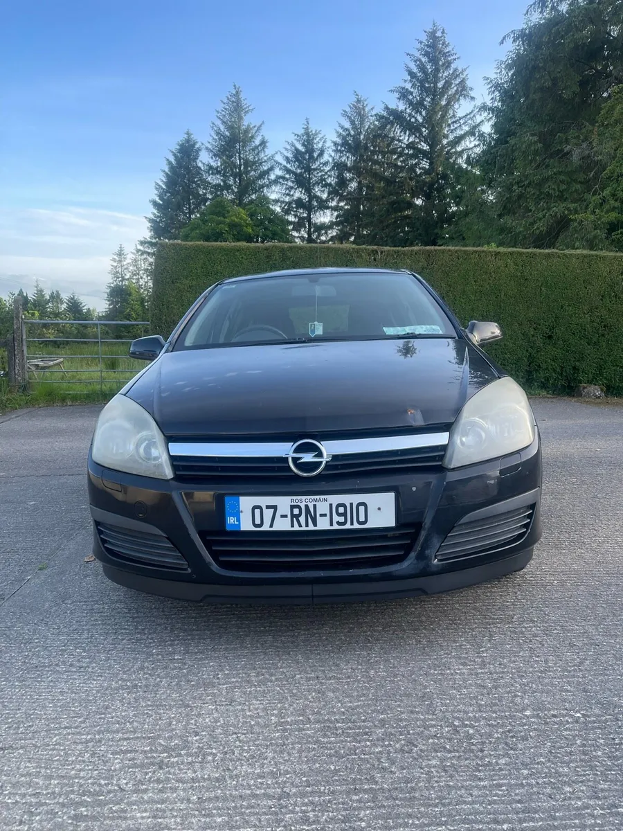 2007 Opel Astra Club 1.4 Petrol – 111,000 km - Image 1