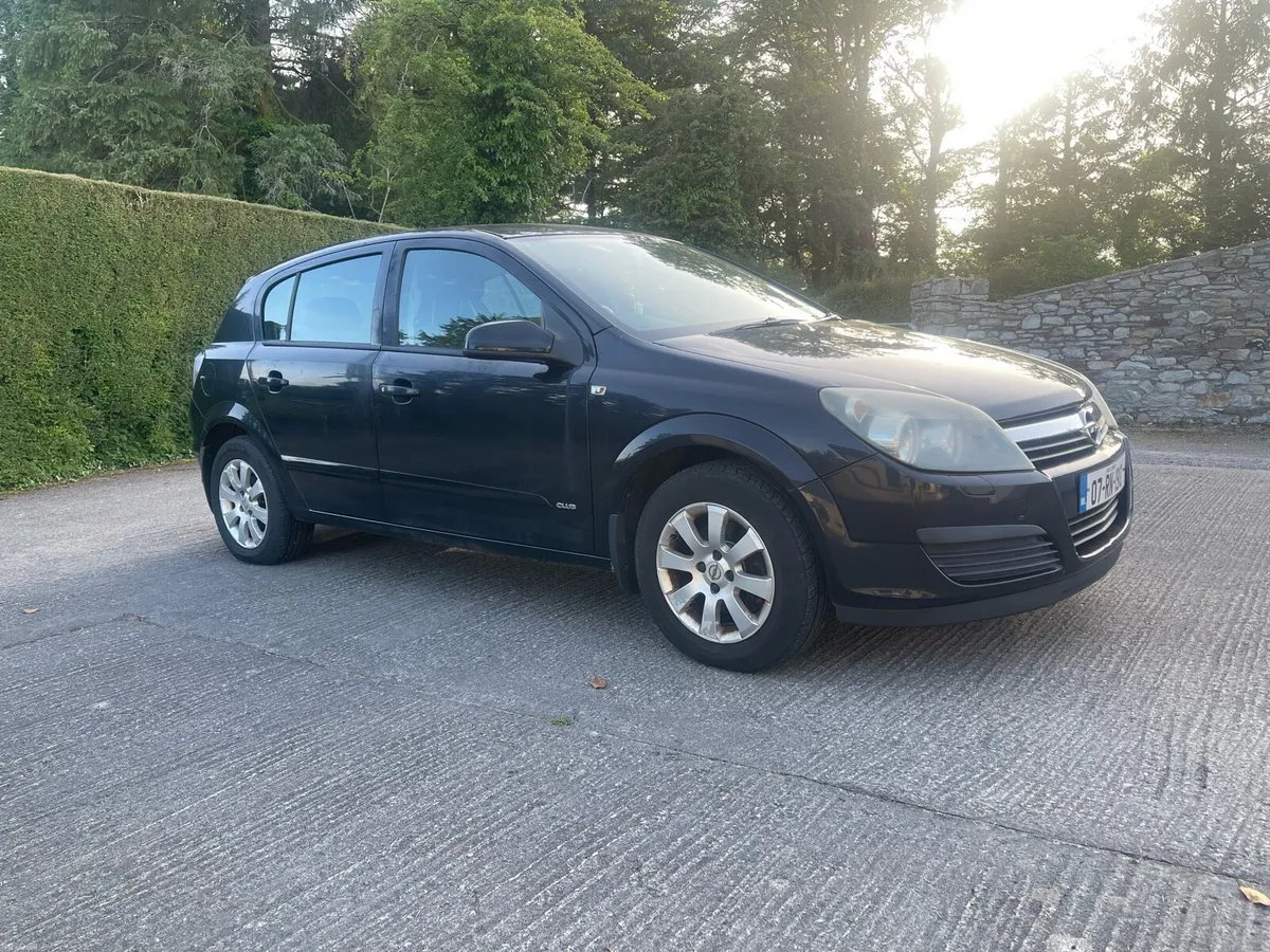 2007 Opel Astra Club 1.4 Petrol – 111,000 km - Image 2