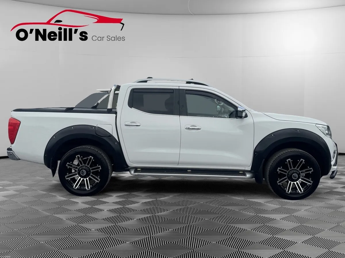 Nissan Navara 2.3 DSL LE CVT LEATHER #420 - Image 5