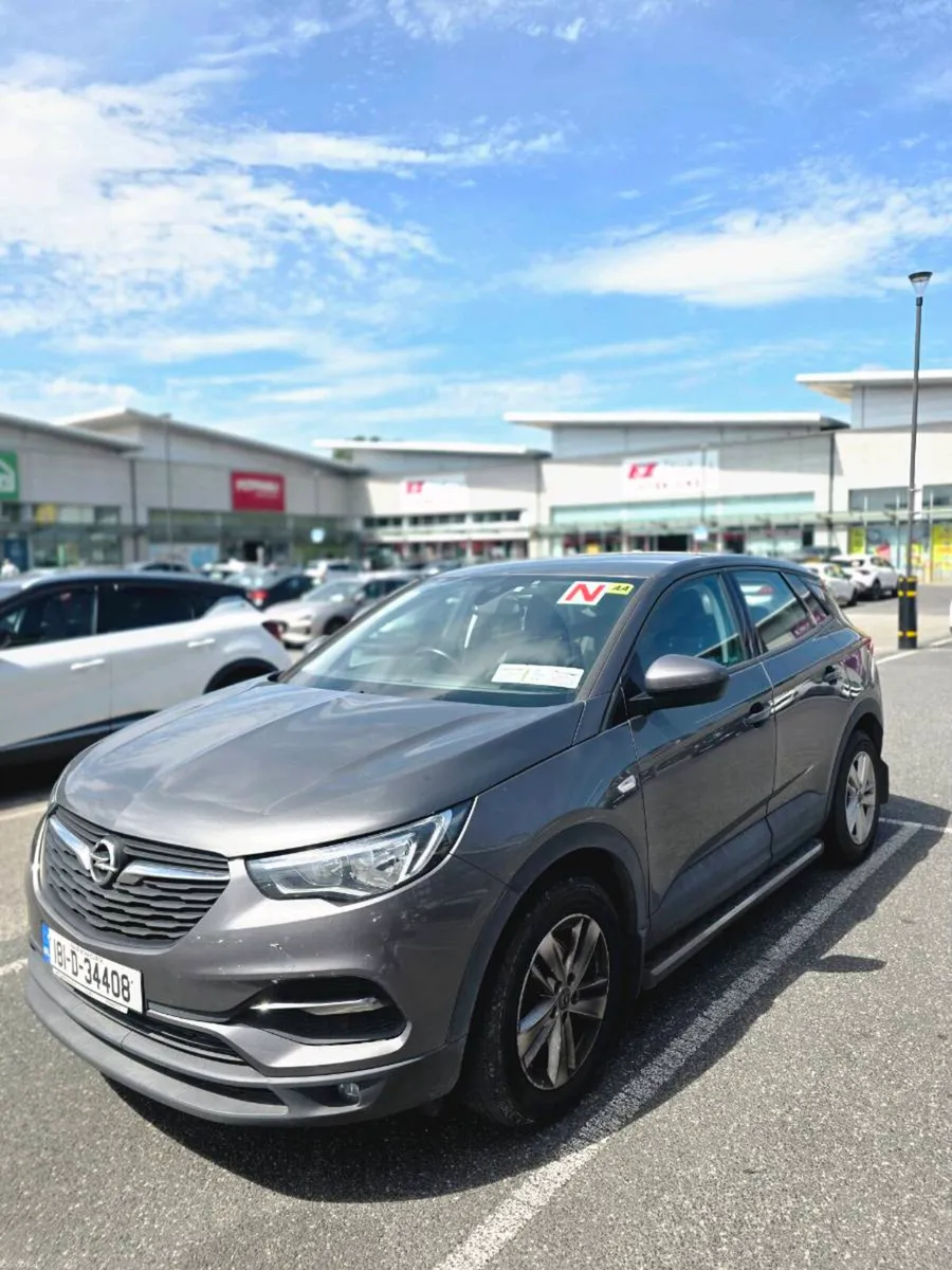 Opel Grandland X 2018 petrol - Image 3