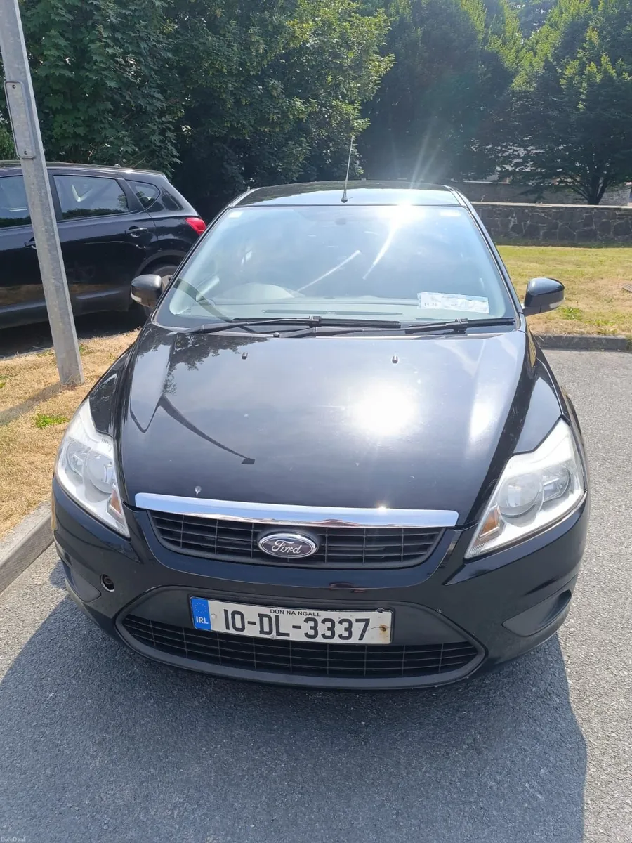 Ford Focus 2010 - Image 1