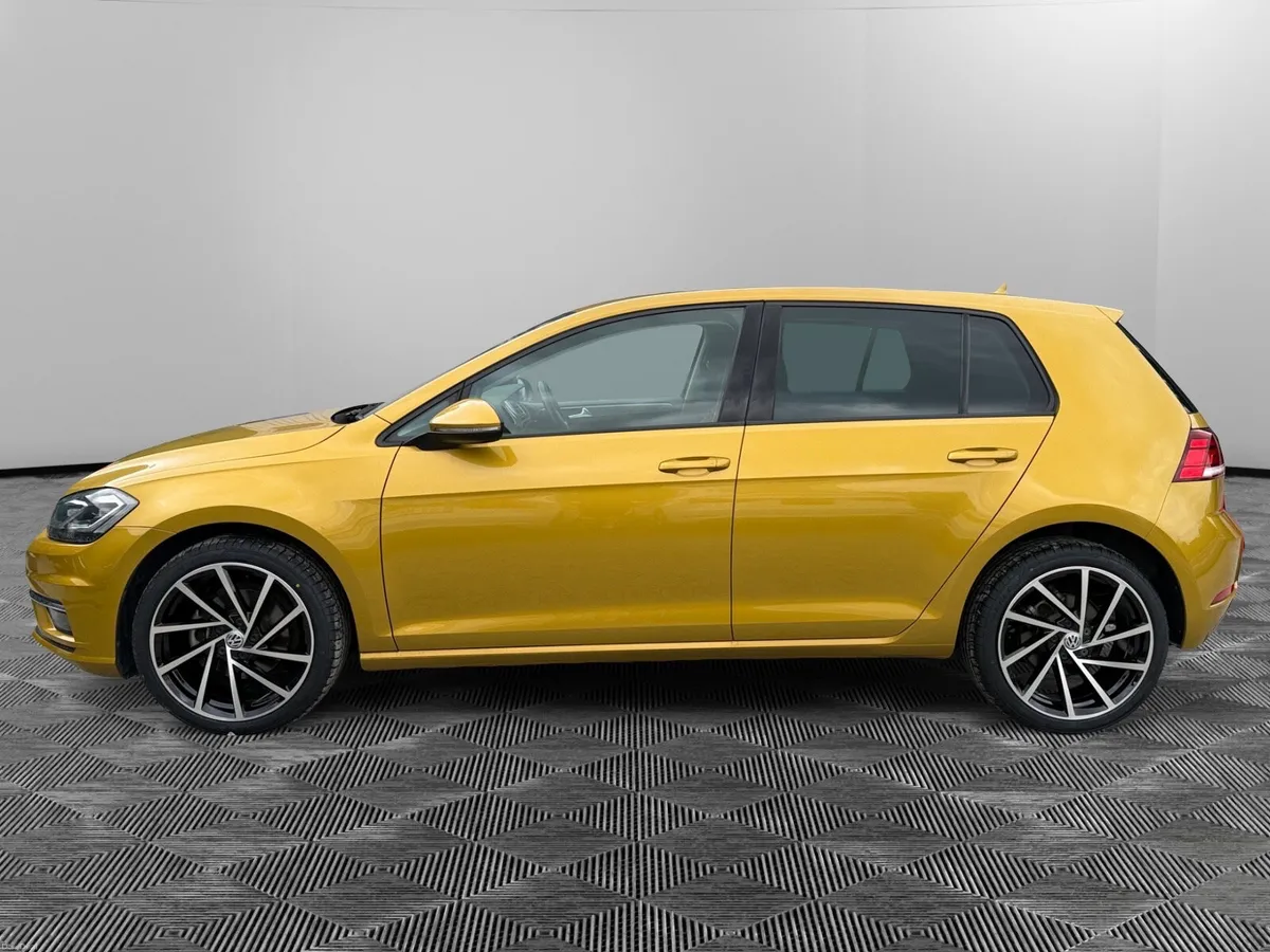 VW Golf Comfortline DSG - 32KM - Image 2