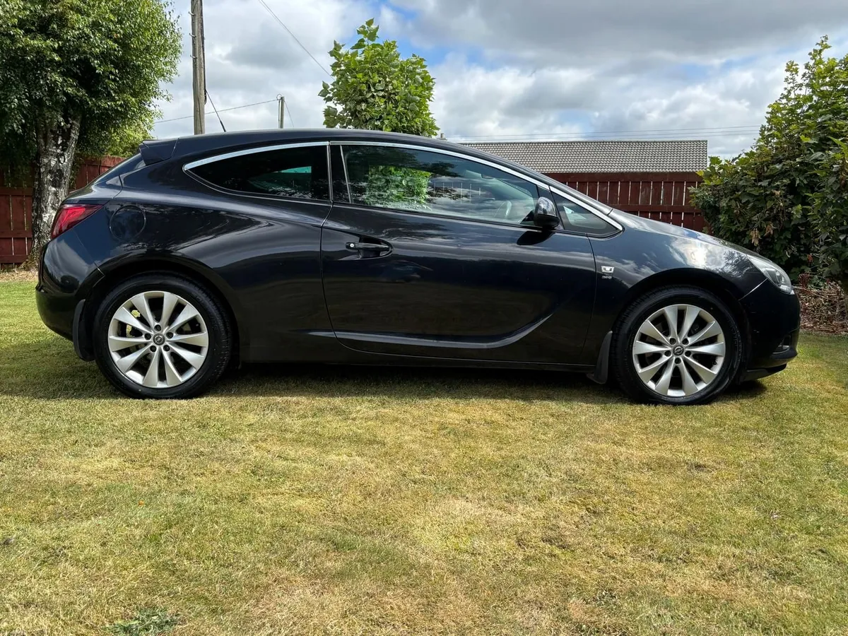 '14 Opel Astra SRi 1.7CDTi 3DR - Image 2