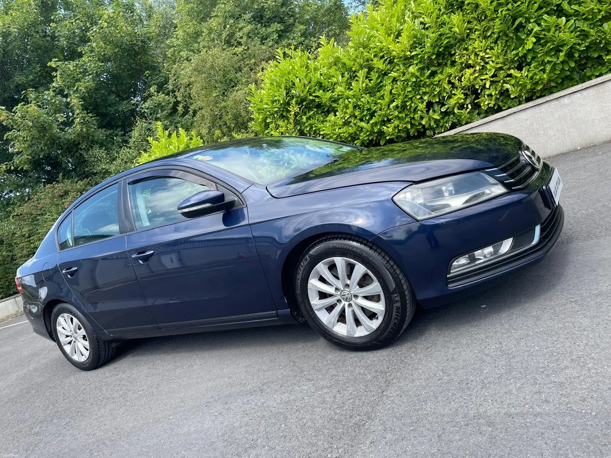 Car - Image 6