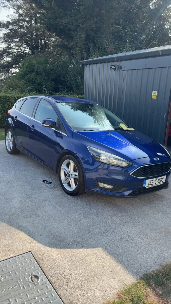 152 Ford Focus 1.0 Petrol Zetec - Image 1