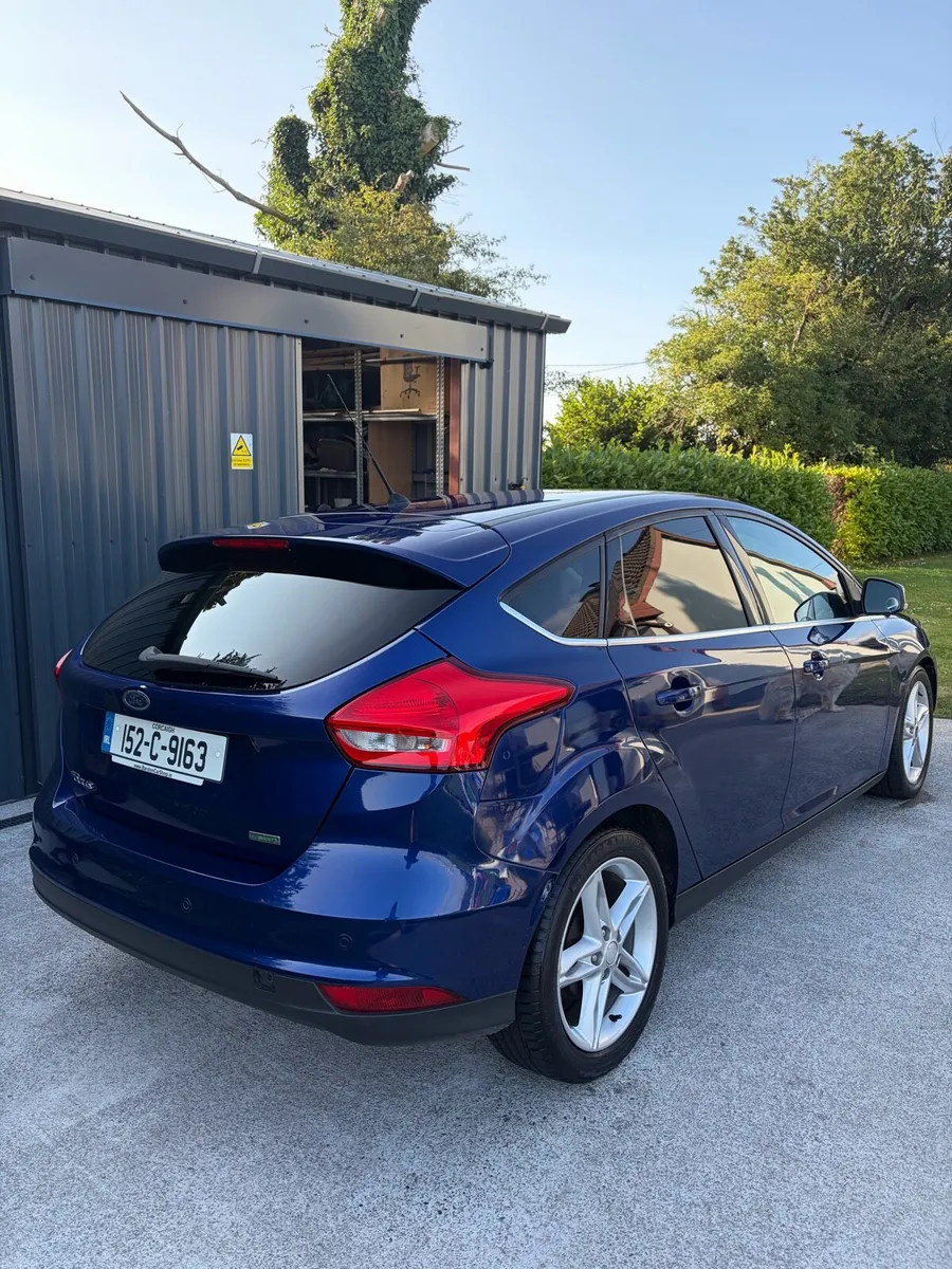 152 Ford Focus 1.0 Petrol Zetec - Image 6