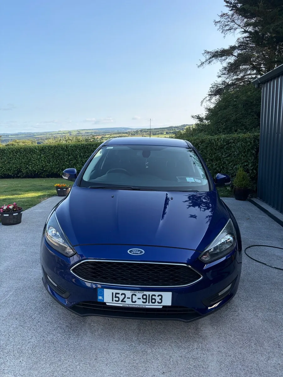 152 Ford Focus 1.0 Petrol Zetec - Image 3