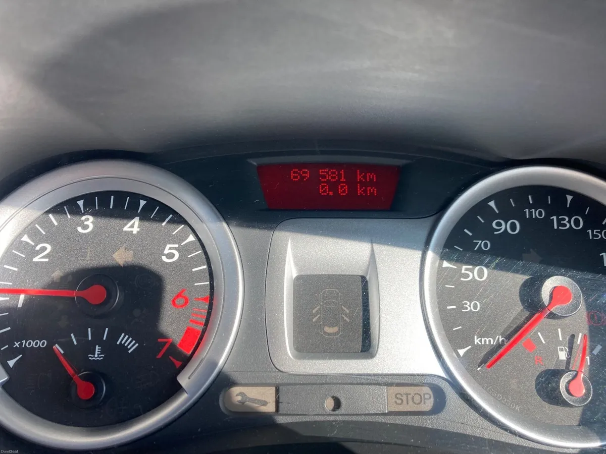 Renault Clio 2011 - Image 3