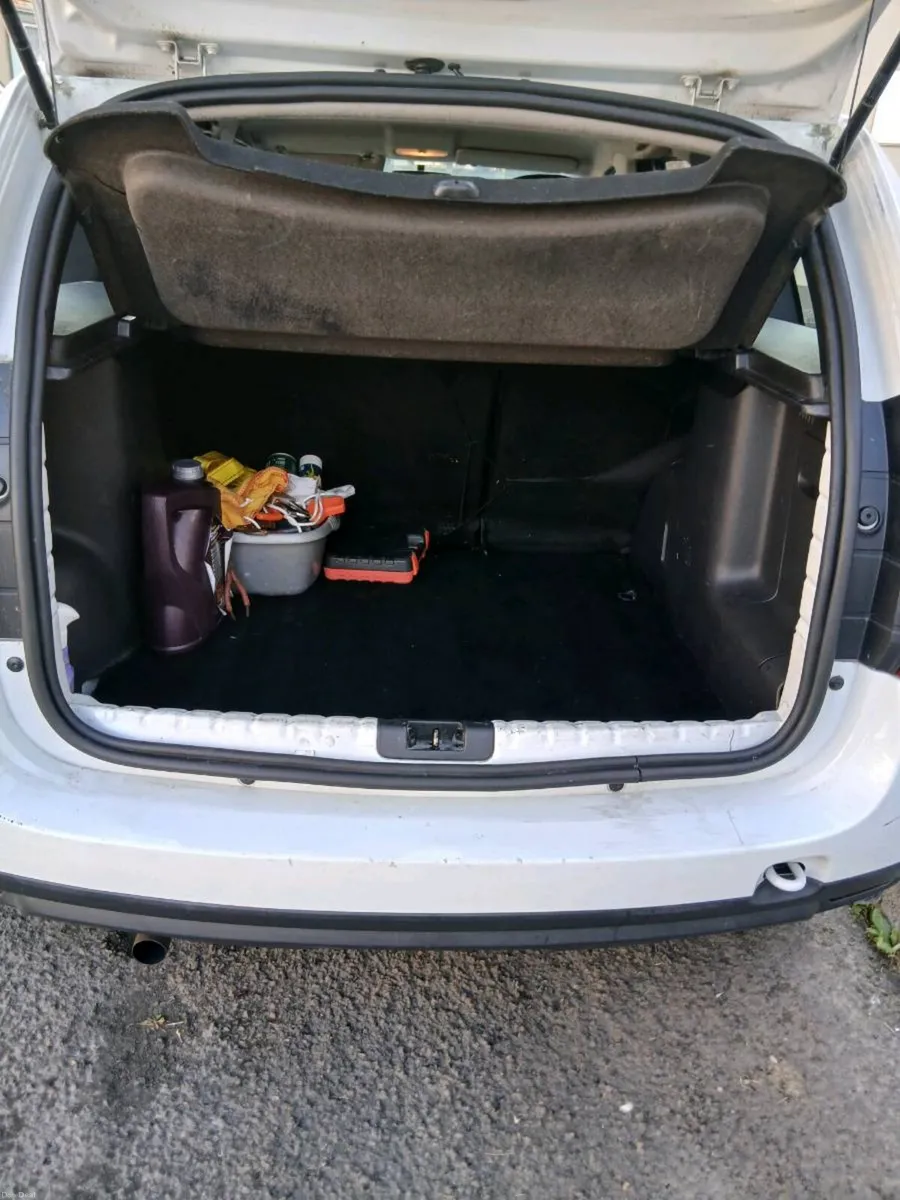 Dacia duster - Image 5