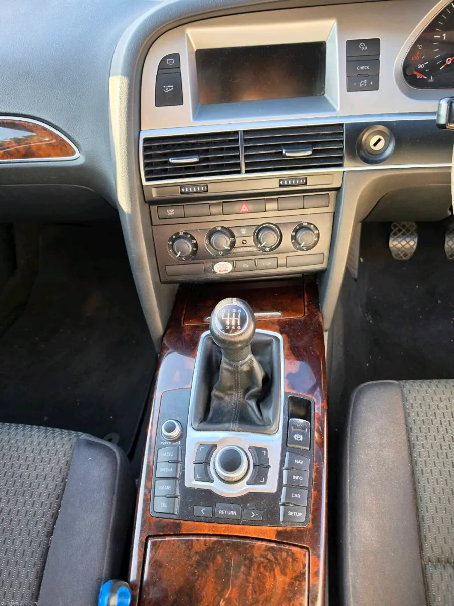 Reliable Audi A6 2.0 TDI..LOW mileage - Image 4