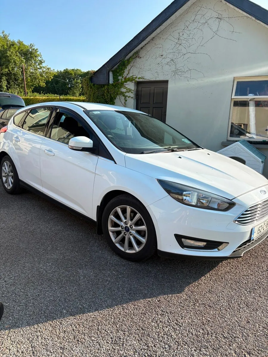 2015 Ford Focus Titanium - Image 3