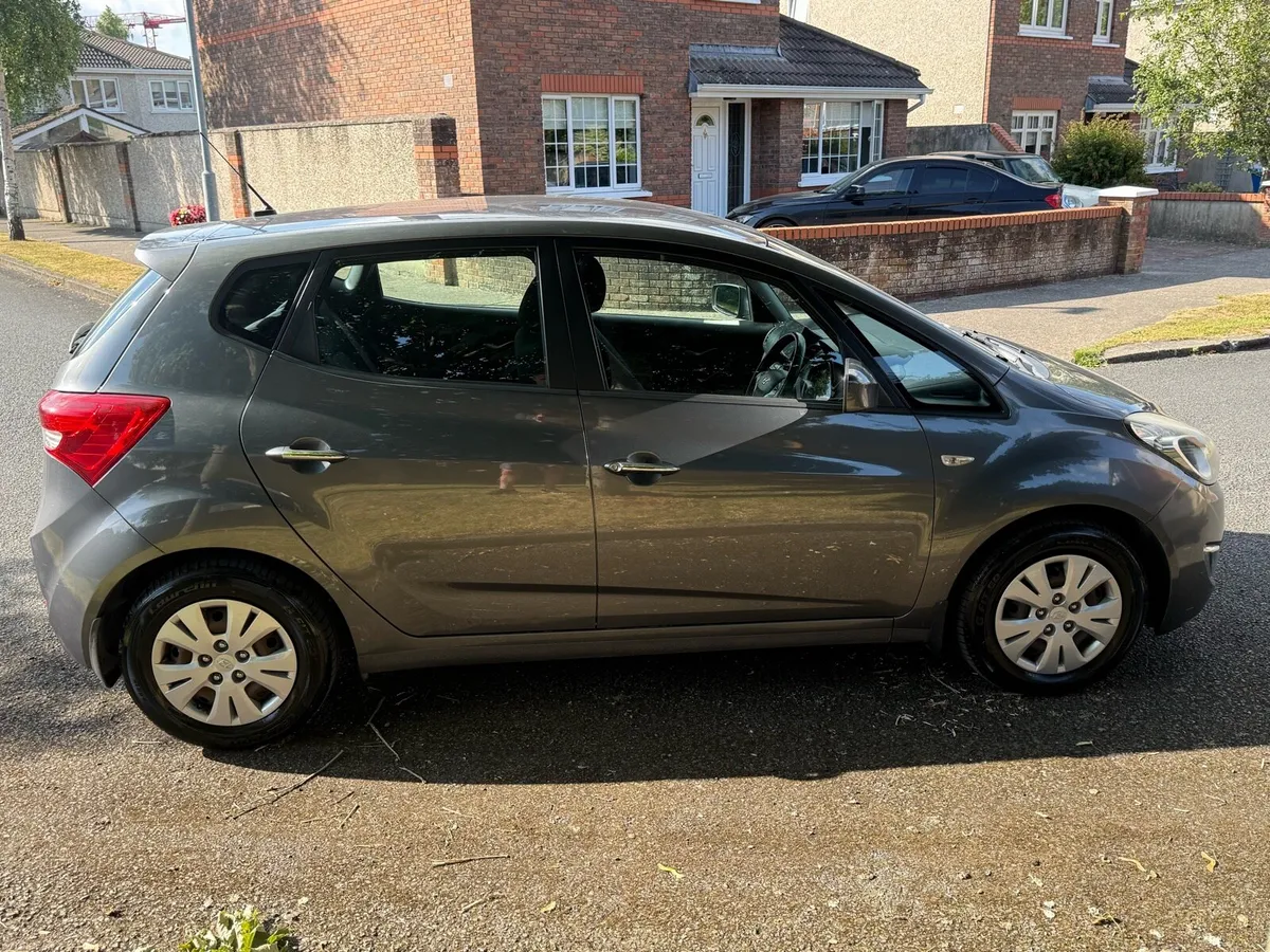 11 Hyundai ix20 NEW NCT 09/27 Tax 06/27 - Image 5