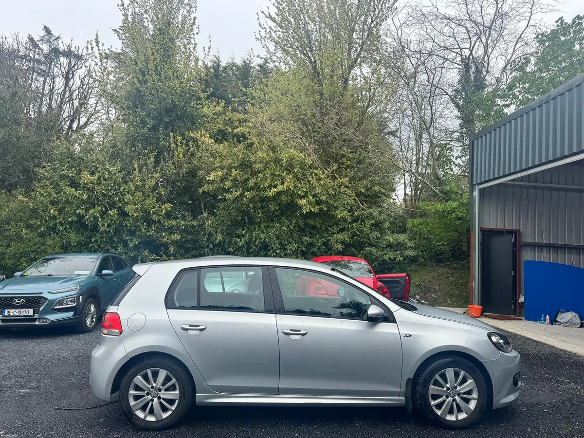 Volkswagen Golf 2012 - Image 3