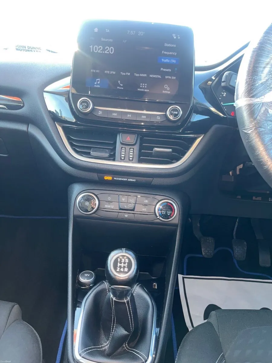 182 White Ford Fiesta  123,592km - Image 4