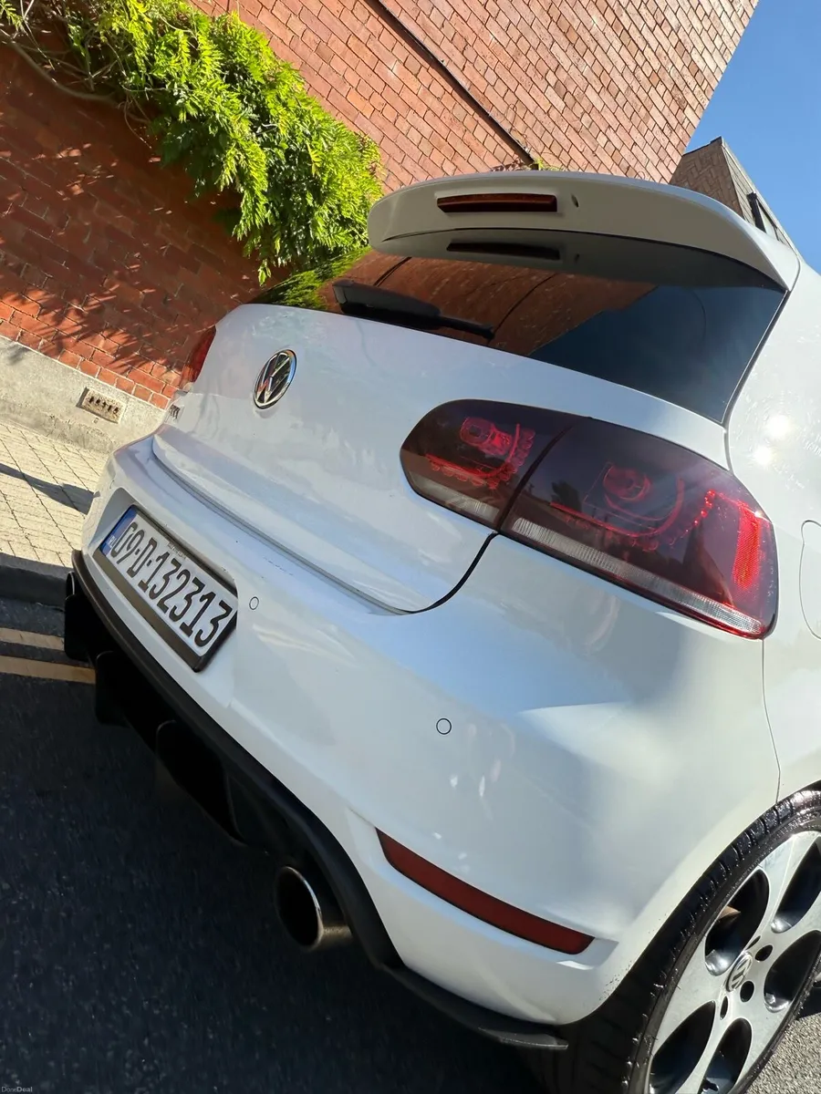 VW Gti Golf 5k in receipts Mint Motor - Image 3