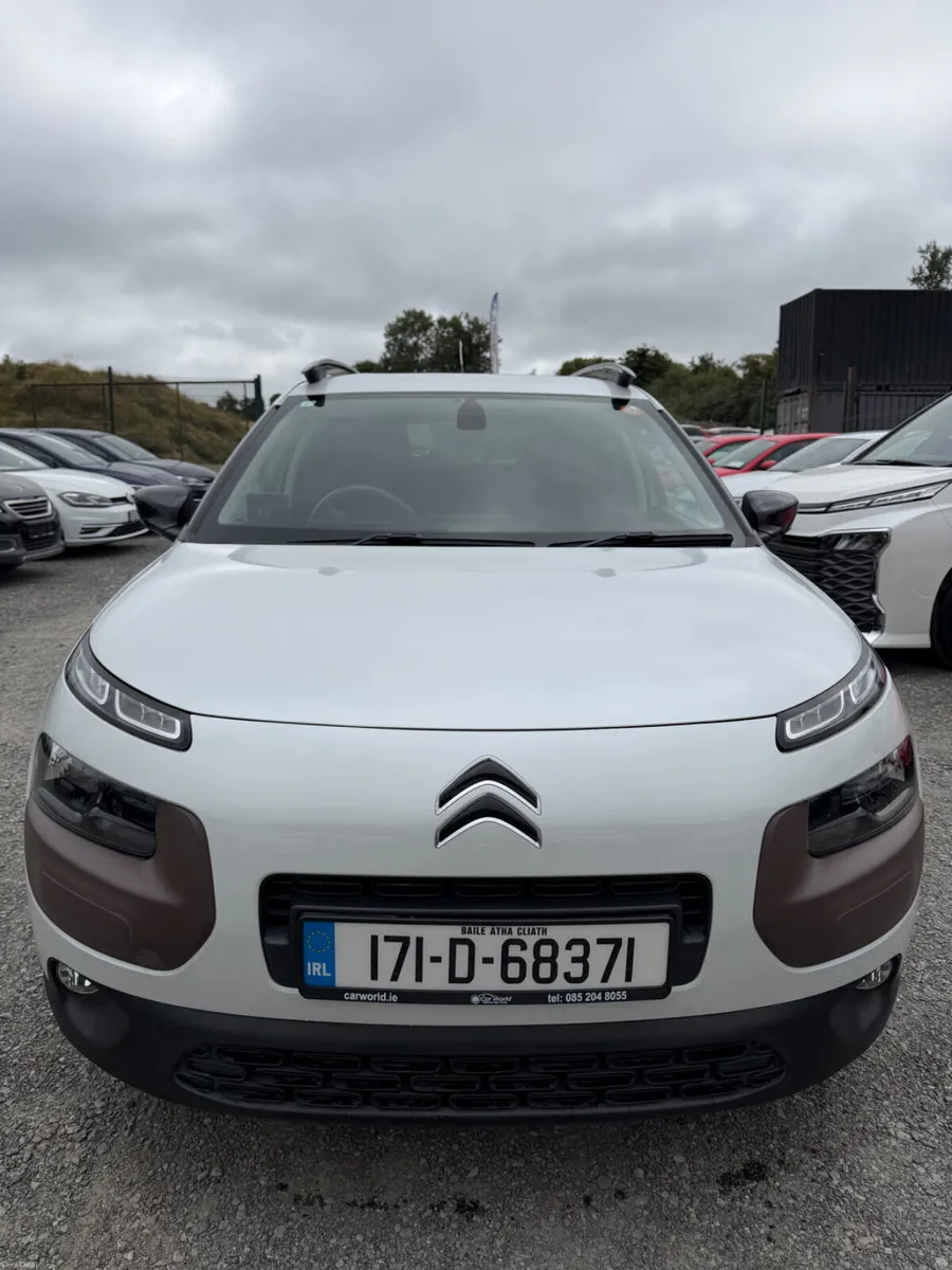 2017 Citroën C4 Cactus  | Automatic 1.2L Petrol - Image 1