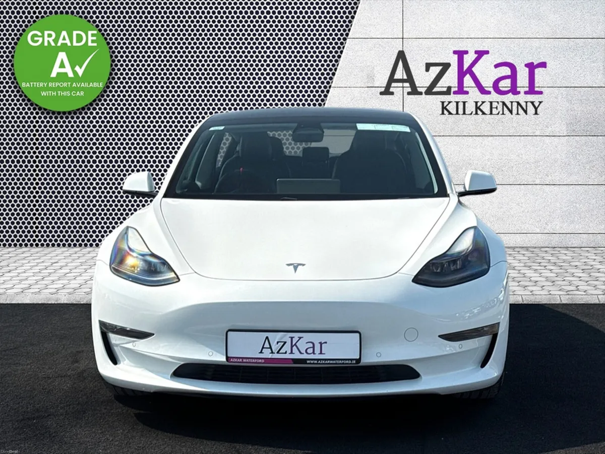 Tesla Model 3 2022 LONG RANGE AWD GRADE A BATTERY - Image 2
