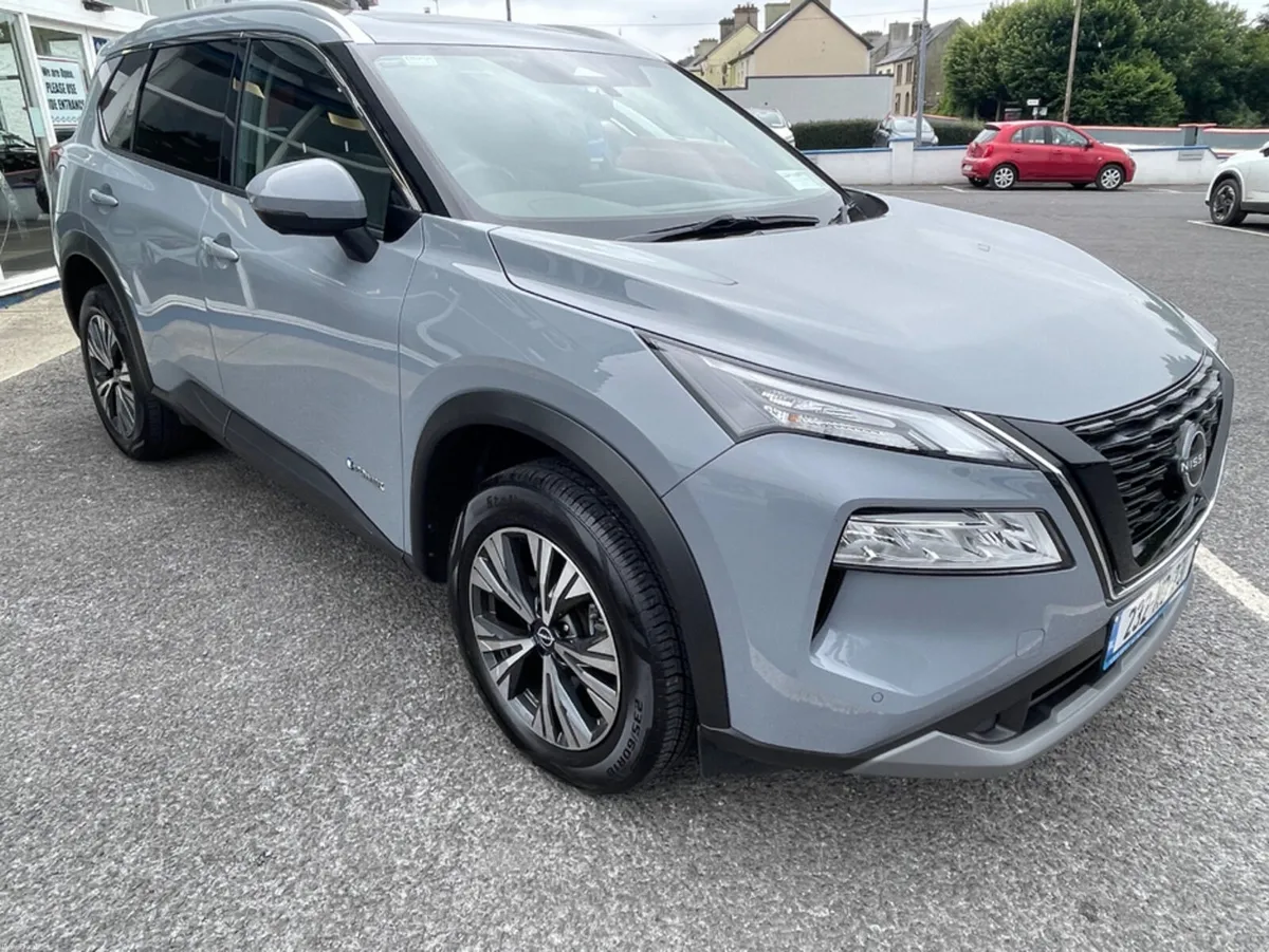Nissan X-Trail EP SV PREMIUM 5 SEAT 5DR AUTO - Image 2