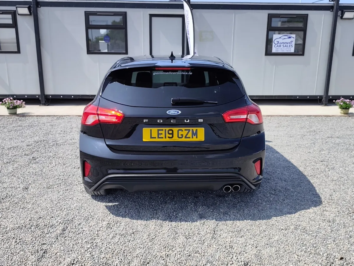 Ford Focus ST-LINE TDCI - Image 3