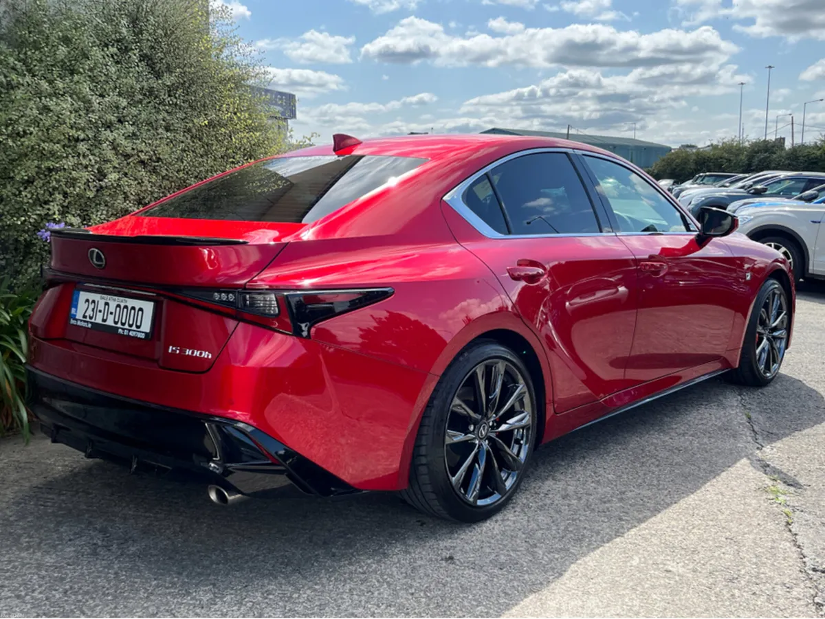 Lexus IS F-SPORT AUTOMATIC HYBRID 2.5 PETROL //HIG - Image 4
