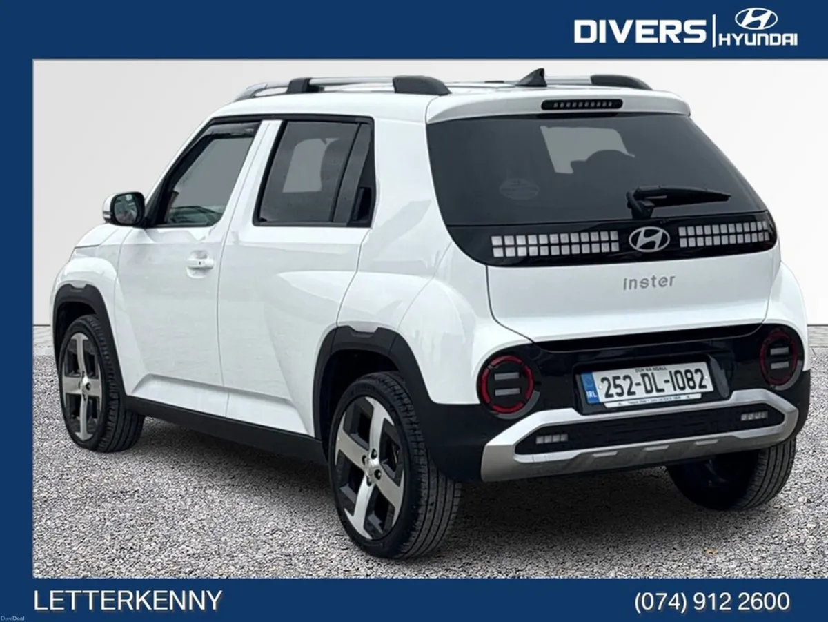 Hyundai INSTER Elegance 49KWH - Image 2