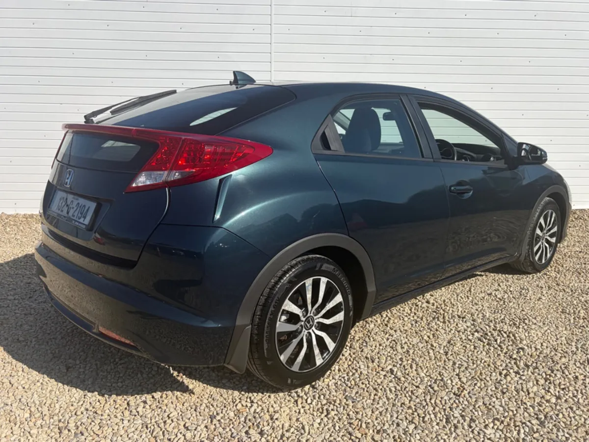 Honda Civic 1.6 I DTEC ES 5DR - Image 5