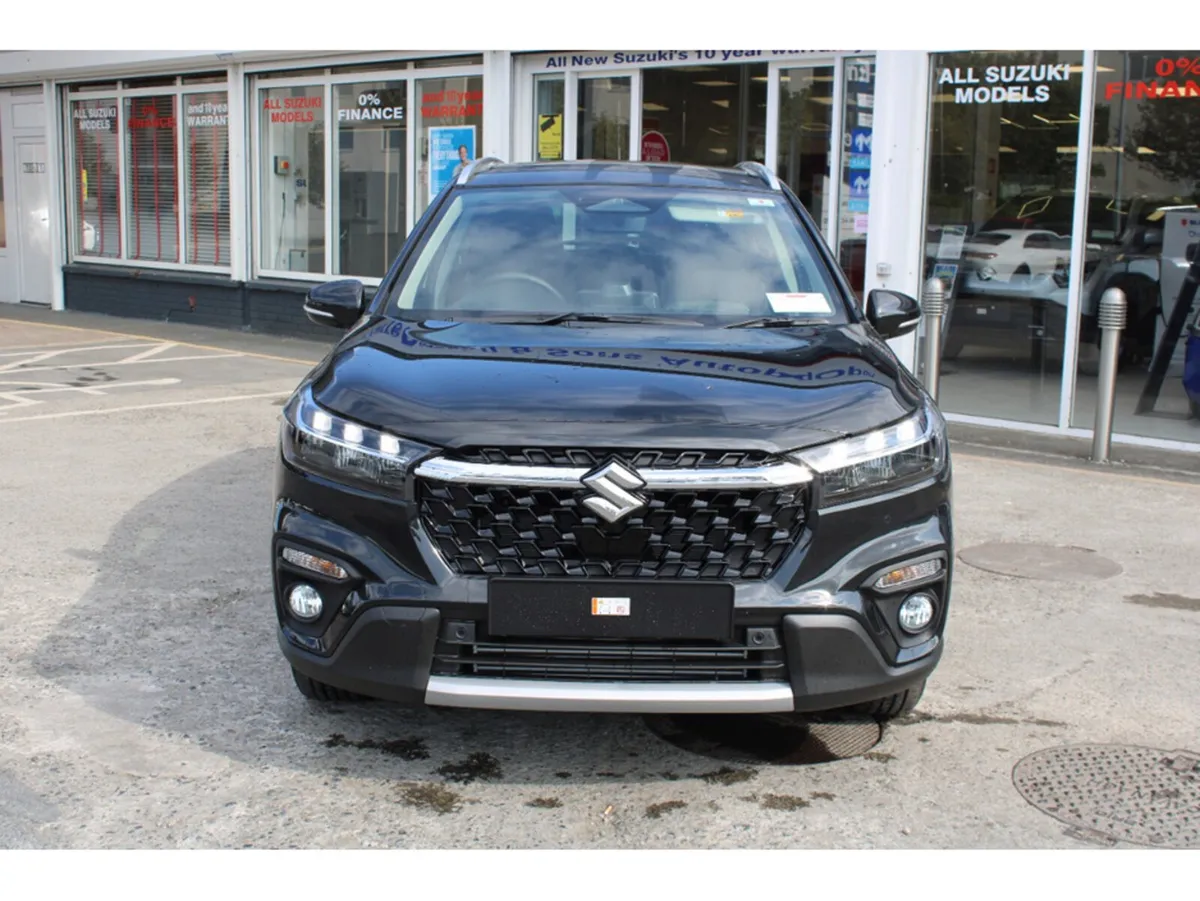 Suzuki SX4 S-Cross 1.4 hybrid motion + 10yr Warran - Image 5
