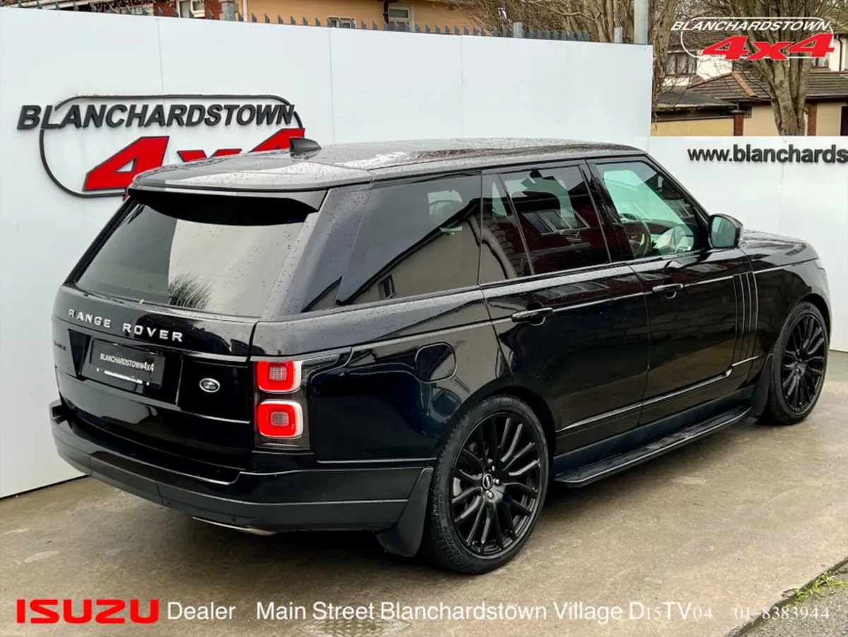 Land Rover Range Rover 3.0 SDV6 VOGUE HIGH SPEC - Image 2