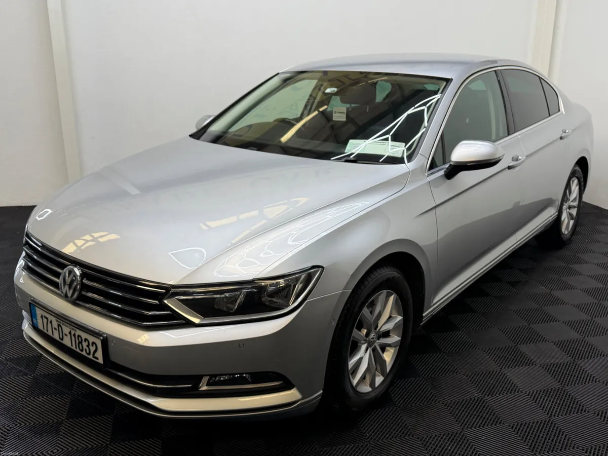 2017 Volkswagen Passat  1.6 TDI Comfortline LOW KM - Image 4