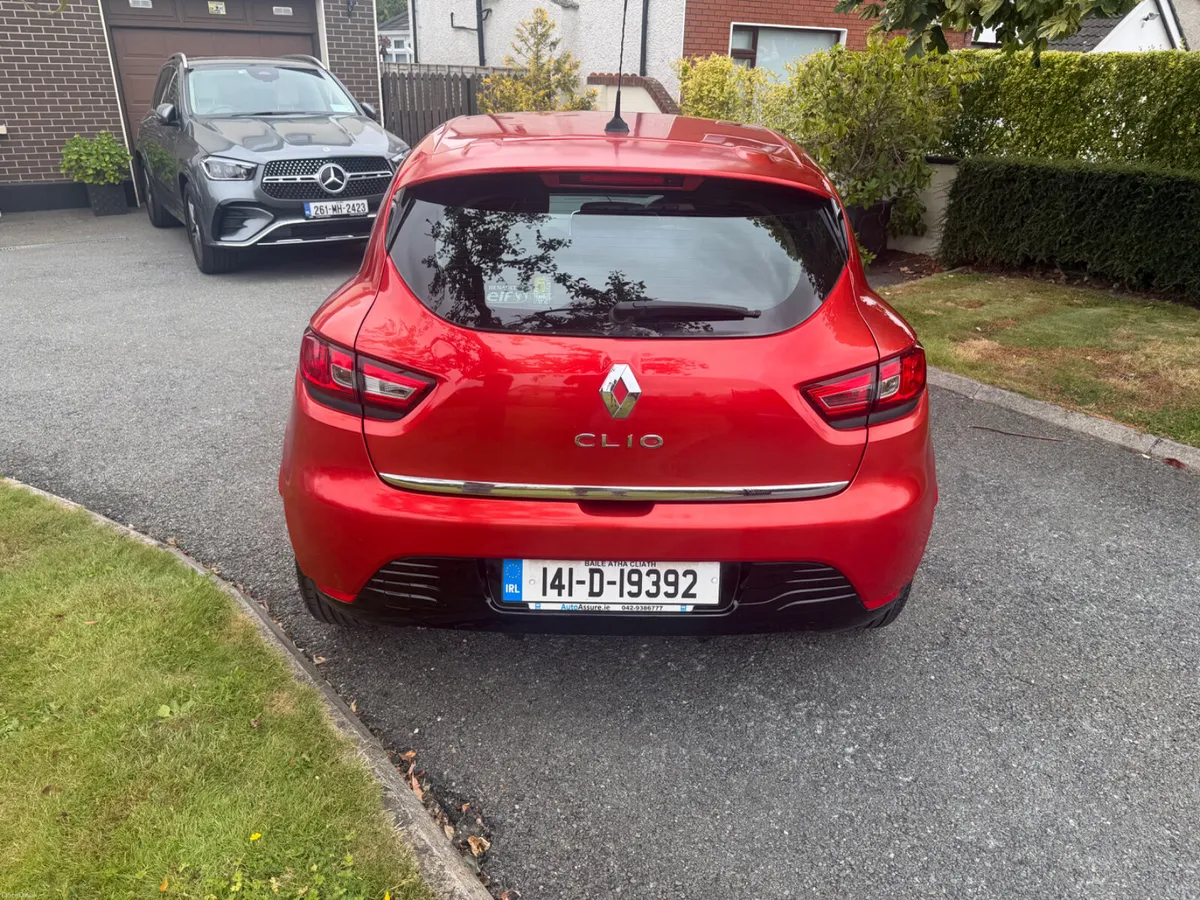 2014 Renault Clio LOW KILOMETRES - Image 6