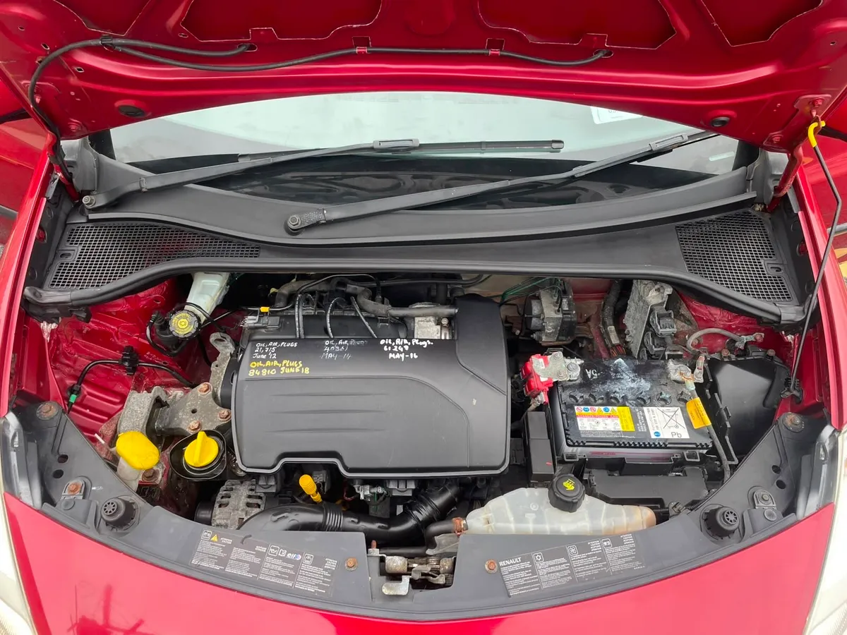 Renault Clio - Image 5