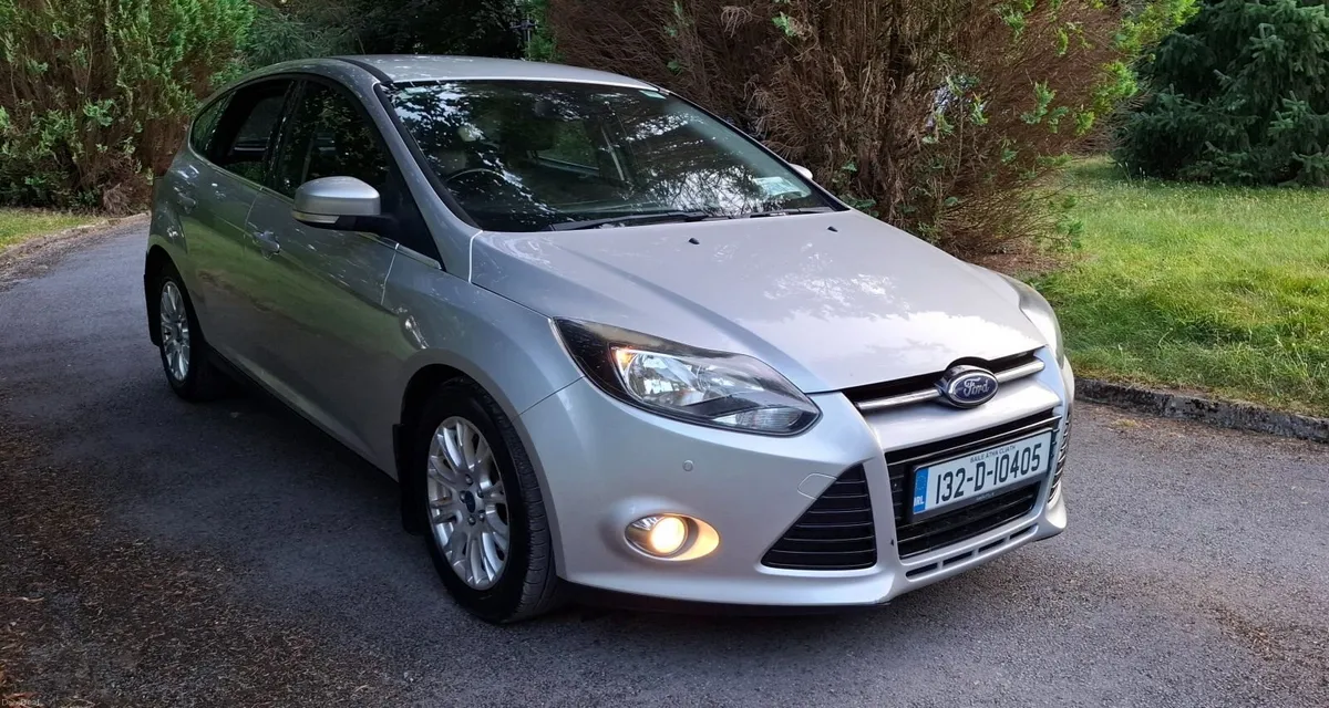 13 Ford Focus,  TITANIUM ,  NCT 1/27 - Image 3