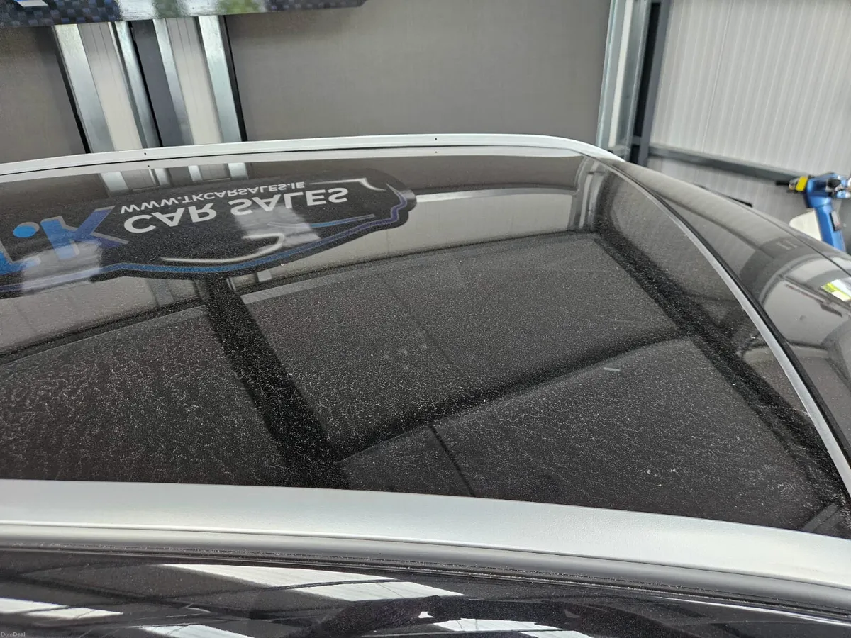 221 JAGUAR F-PACE S EDITION PLUG IN HYBRID - Image 4