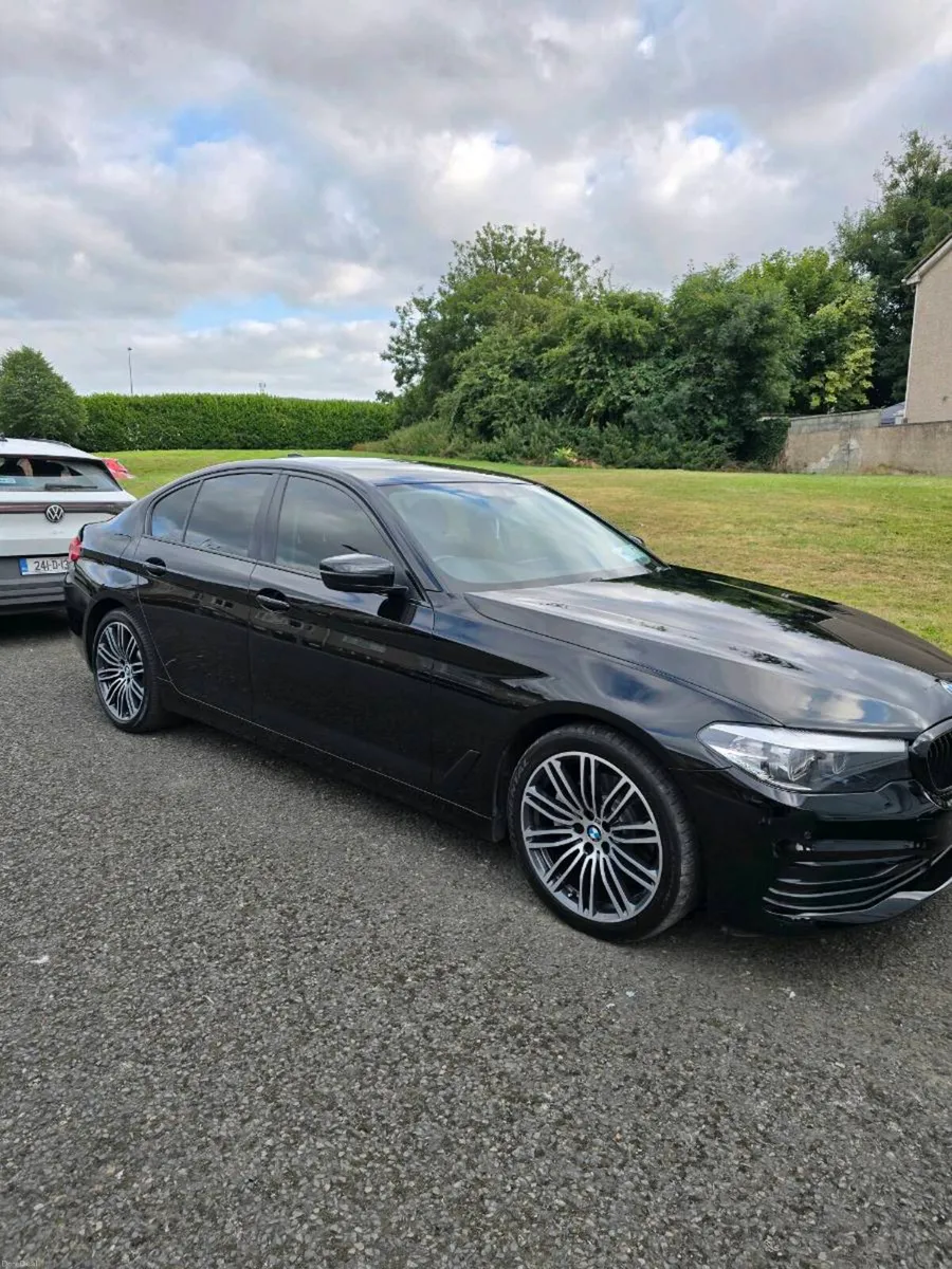 Bmw 520 - Image 1
