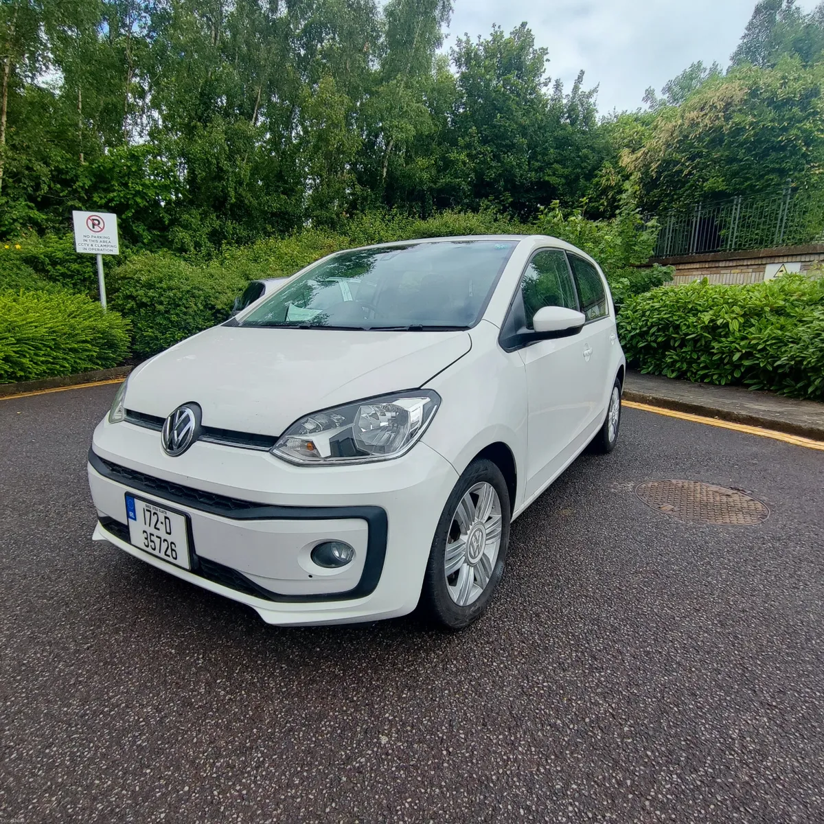 Volkswagen up! 2017 1.0 Automatic – Only 29,000km - Image 3
