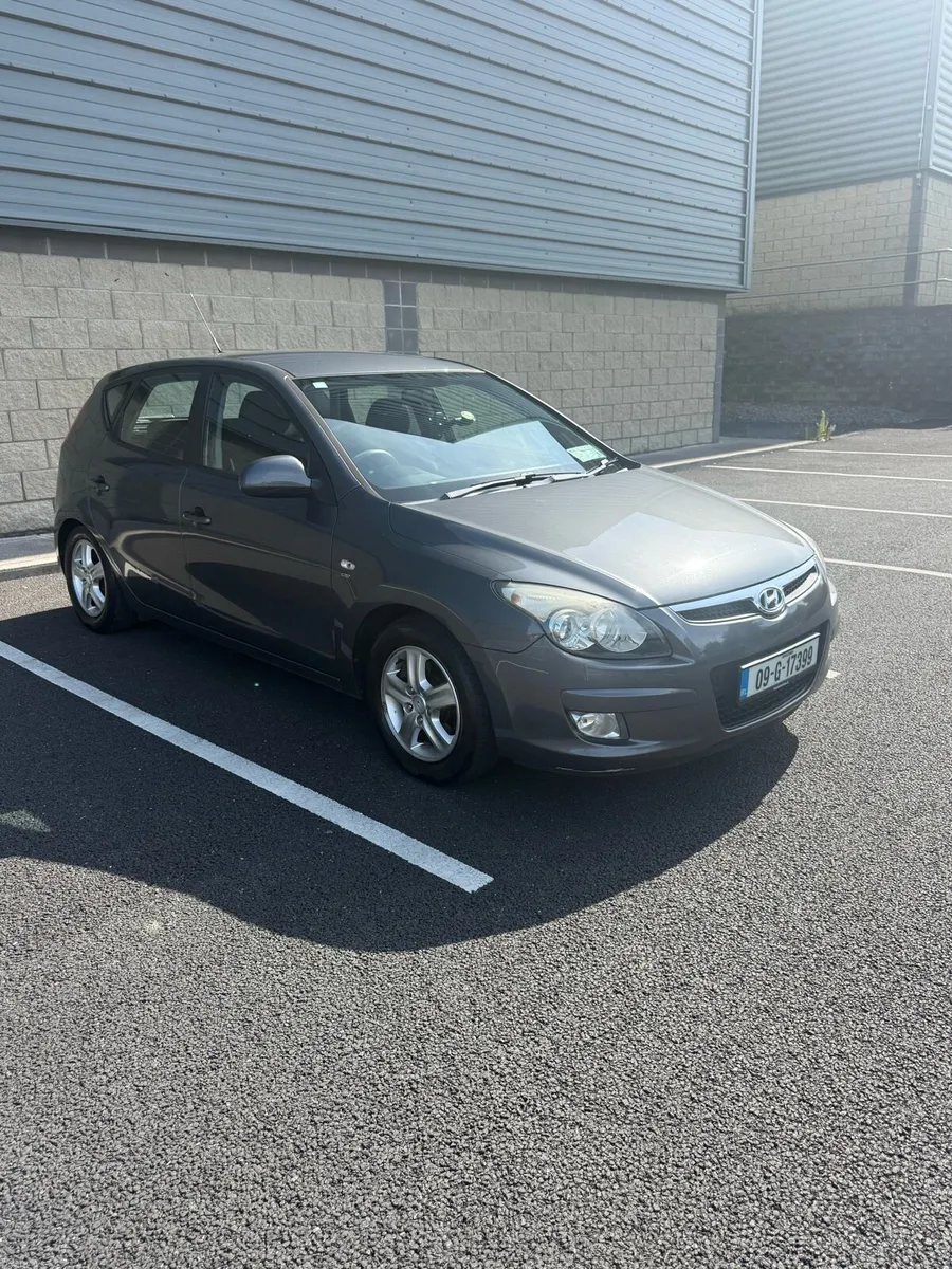 Hyundai i30 - Image 1