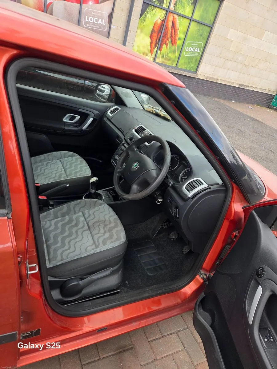 Skoda Fabia 2008 - Image 1
