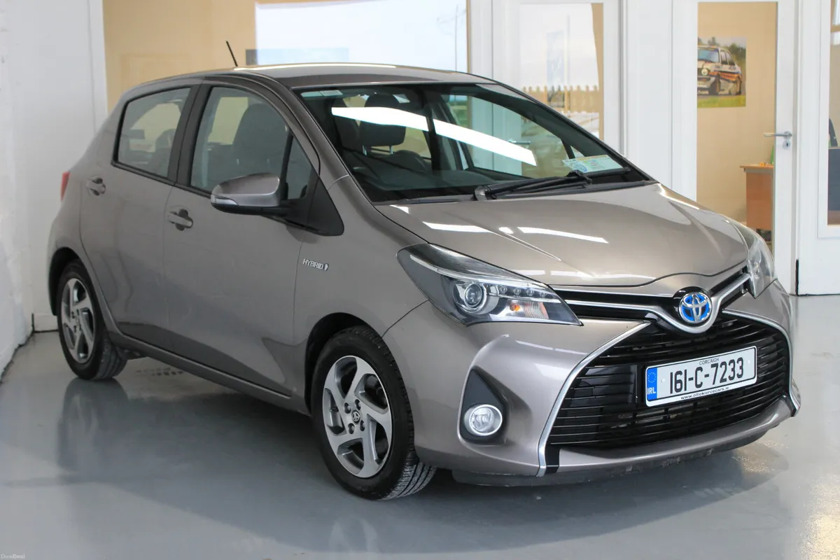 Toyota Yaris 2016, Hybrid Automatic Irish Car - Image 4
