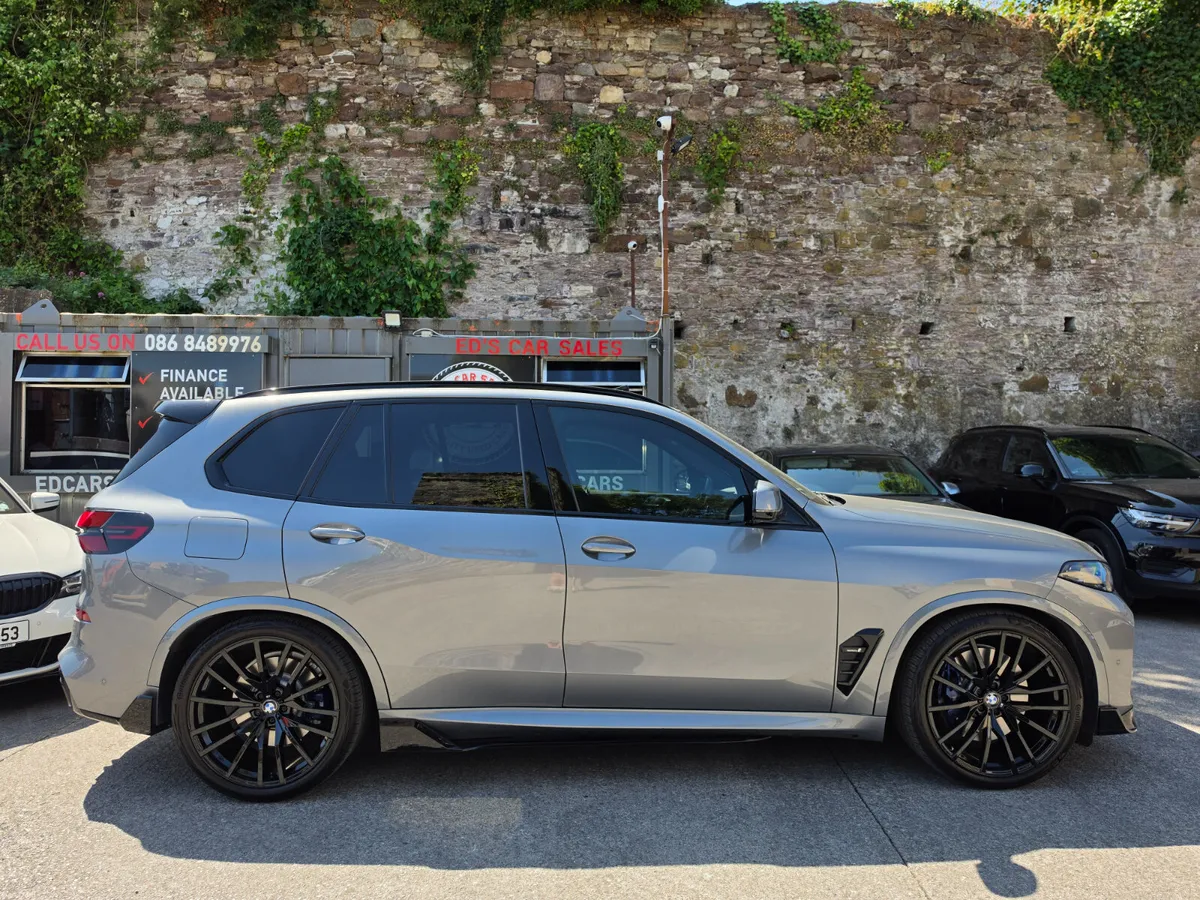 BMW X5 M-Sport 50e 2023 (232) - Image 3