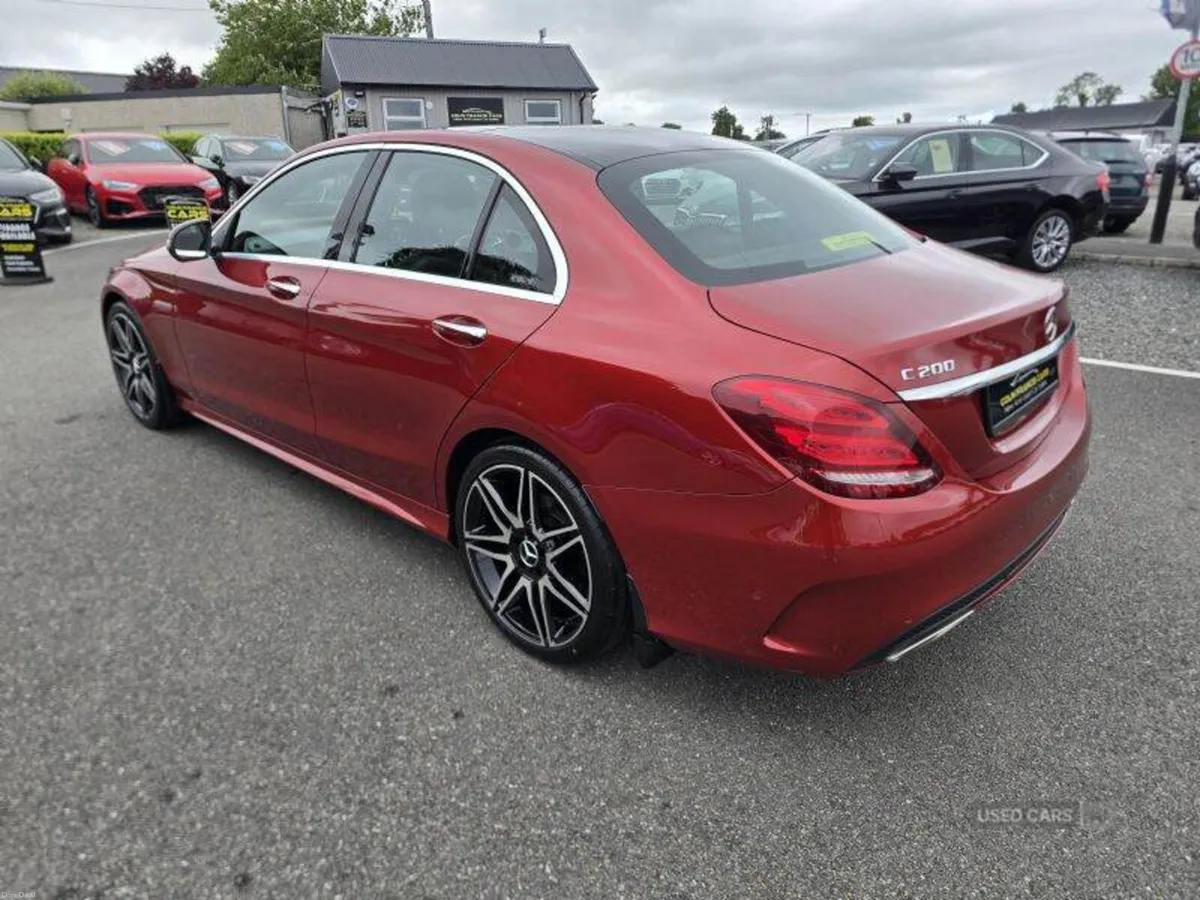 Mercedes-Benz C-Class 2.0 AMG LINE PREMIUM AUTO - Image 3