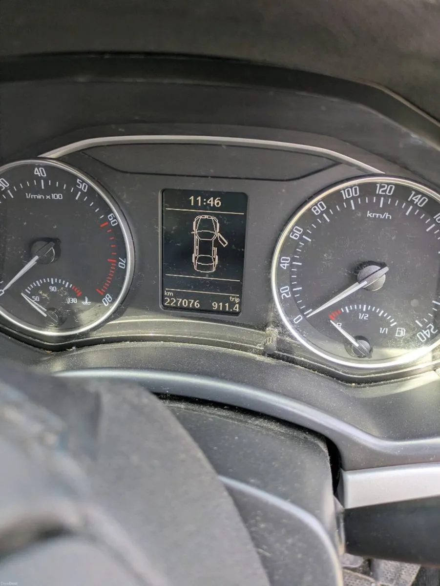 Skoda Octavia 1.2 petrol - Image 3