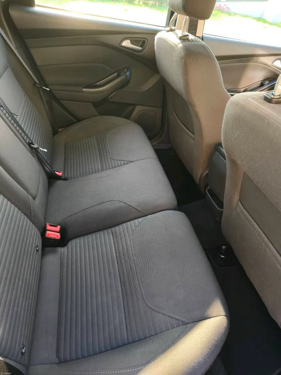 Ford Focus Titanium 1.5D *Self-Parking - Image 5