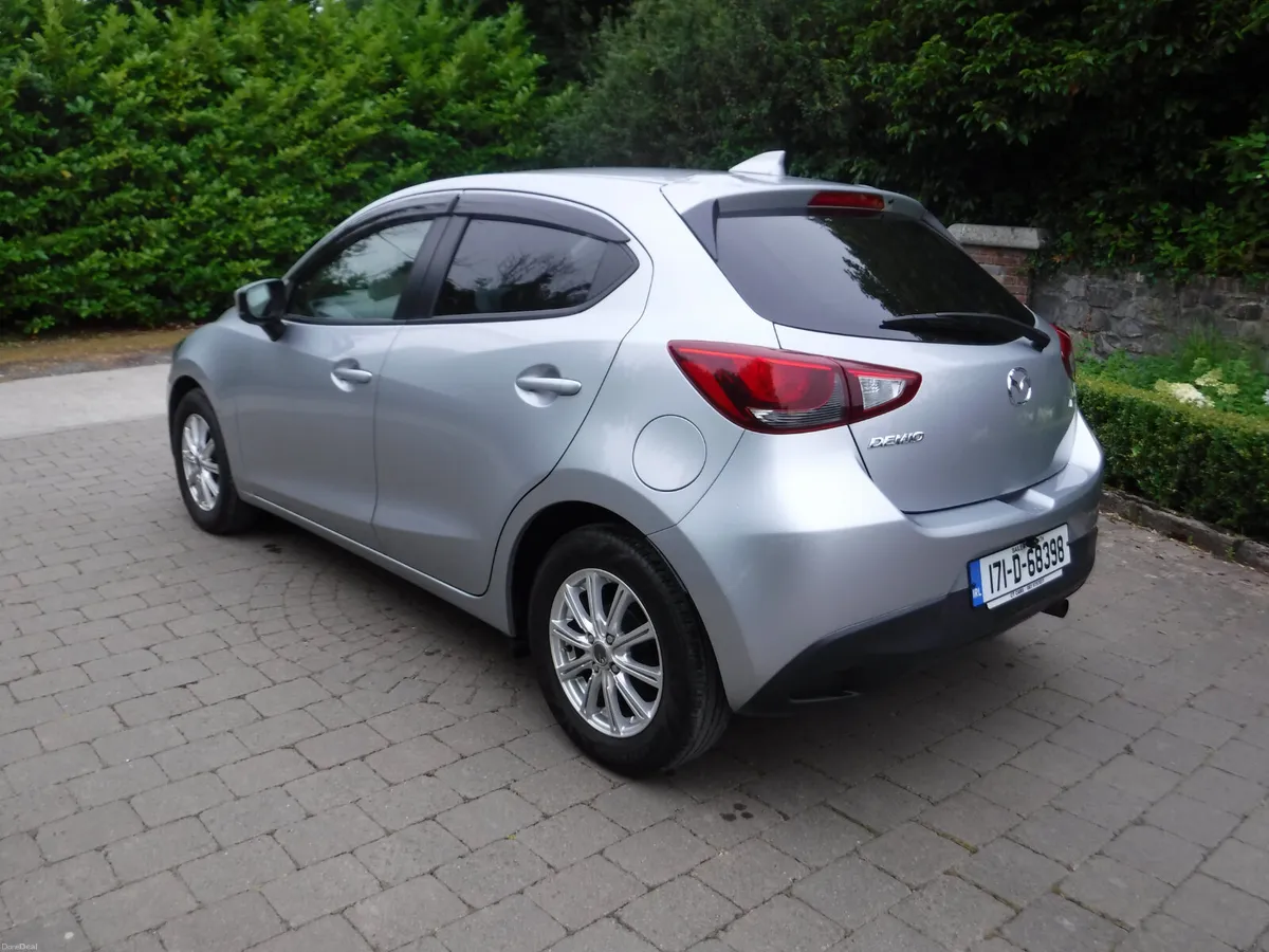 Mazda Demio 2017 1.3 AUTO NCT 7/28 ANDROID+CARPLAY - Image 4