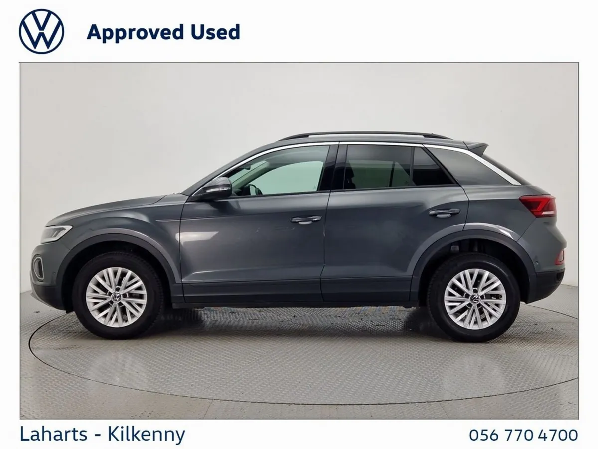 Volkswagen T-Roc LIFE 1.0 TSI 110HP - Image 6