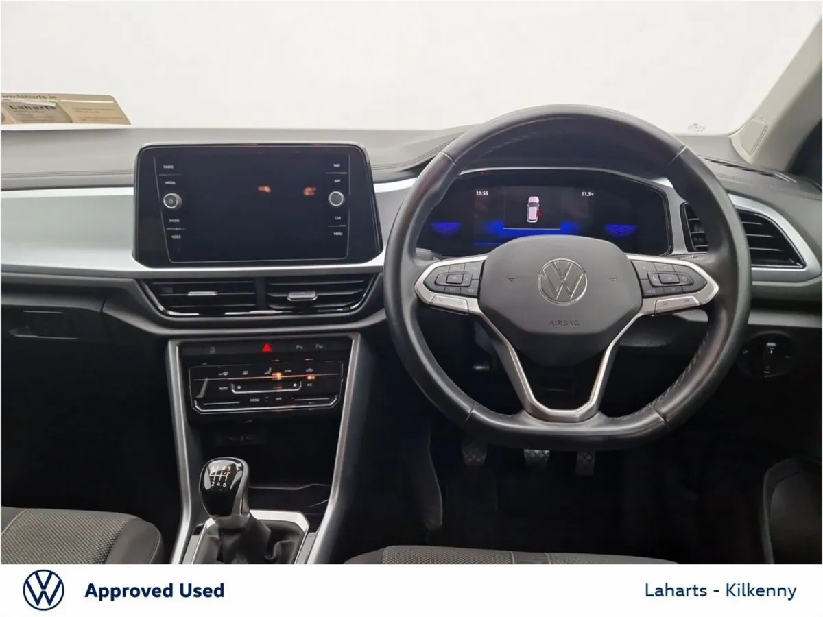 Volkswagen T-Roc LIFE 1.0TSI 110HP - Image 4