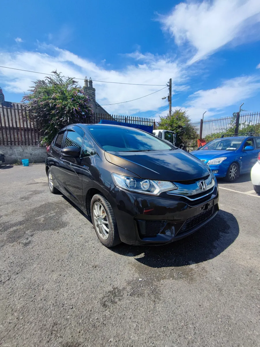2015 Honda Fit Hybrid (Low Mileage) - Image 1