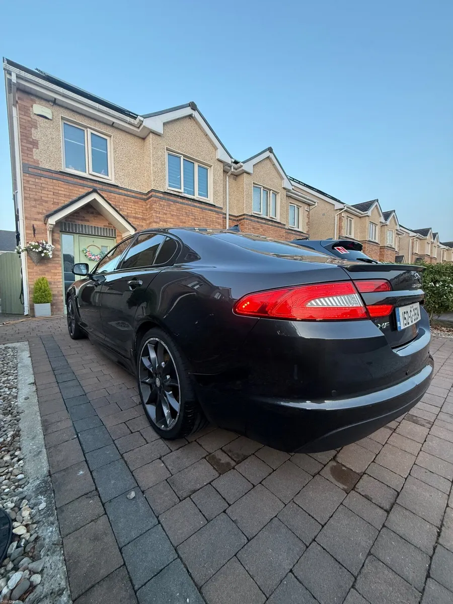 Jaguar XF 2.2D R Sport 2015 (Rare Spec) - Image 4
